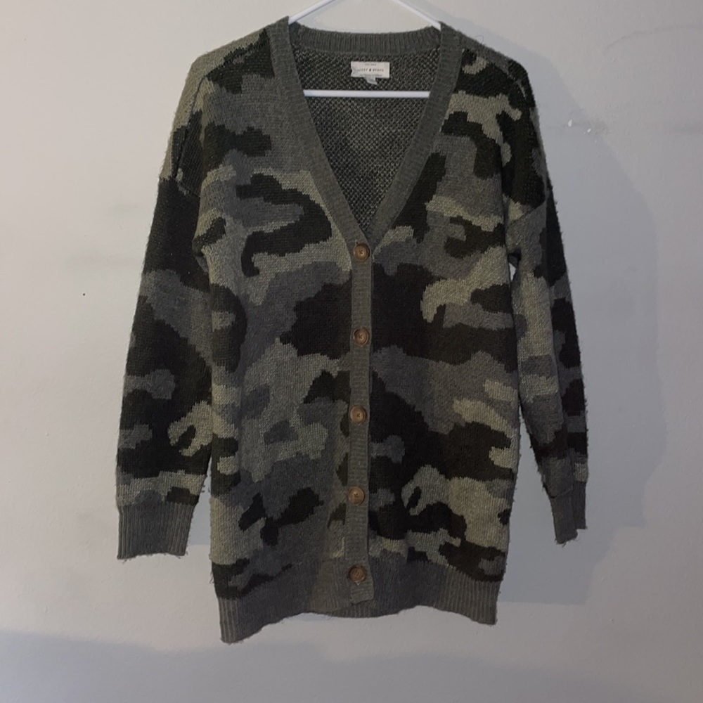 Medium lucky brand green camouflage wool cardigan jacket